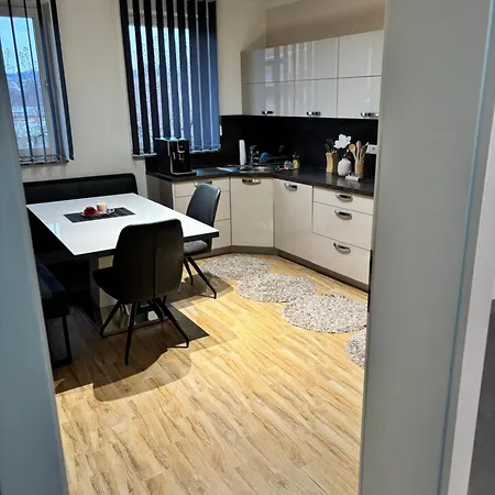 Ajrooms Apartament *